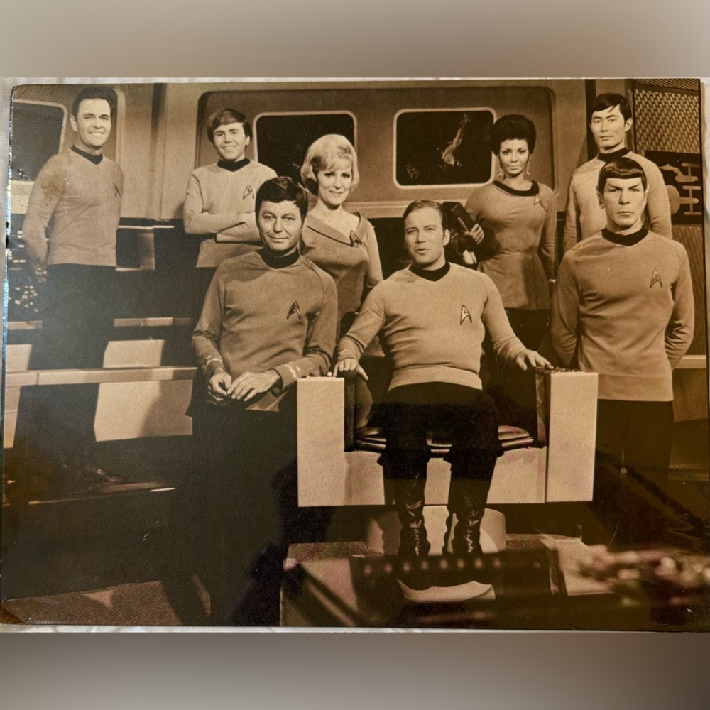 Star Trek Vintage Black and White USS Enterprise Bridge Crew Poster 14x11 - Picture 1 of 9